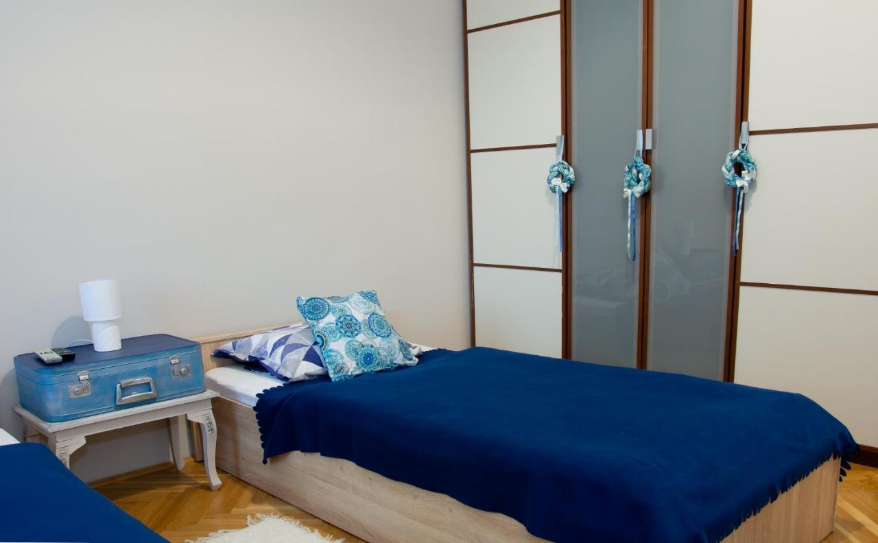 Ferienwohnung Ekszerdoboz Apartman Erlau Exterior foto